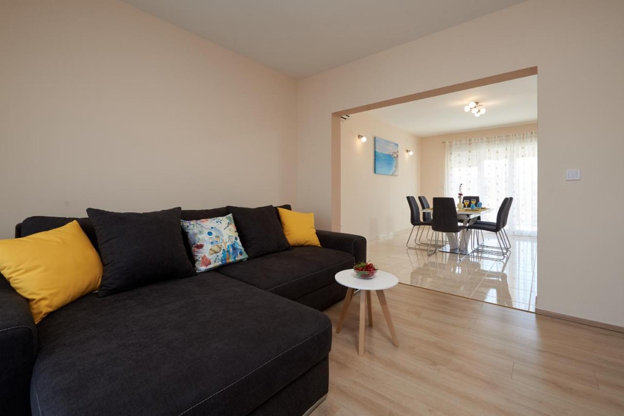 Apartman TIM Trogir Bagian luar foto