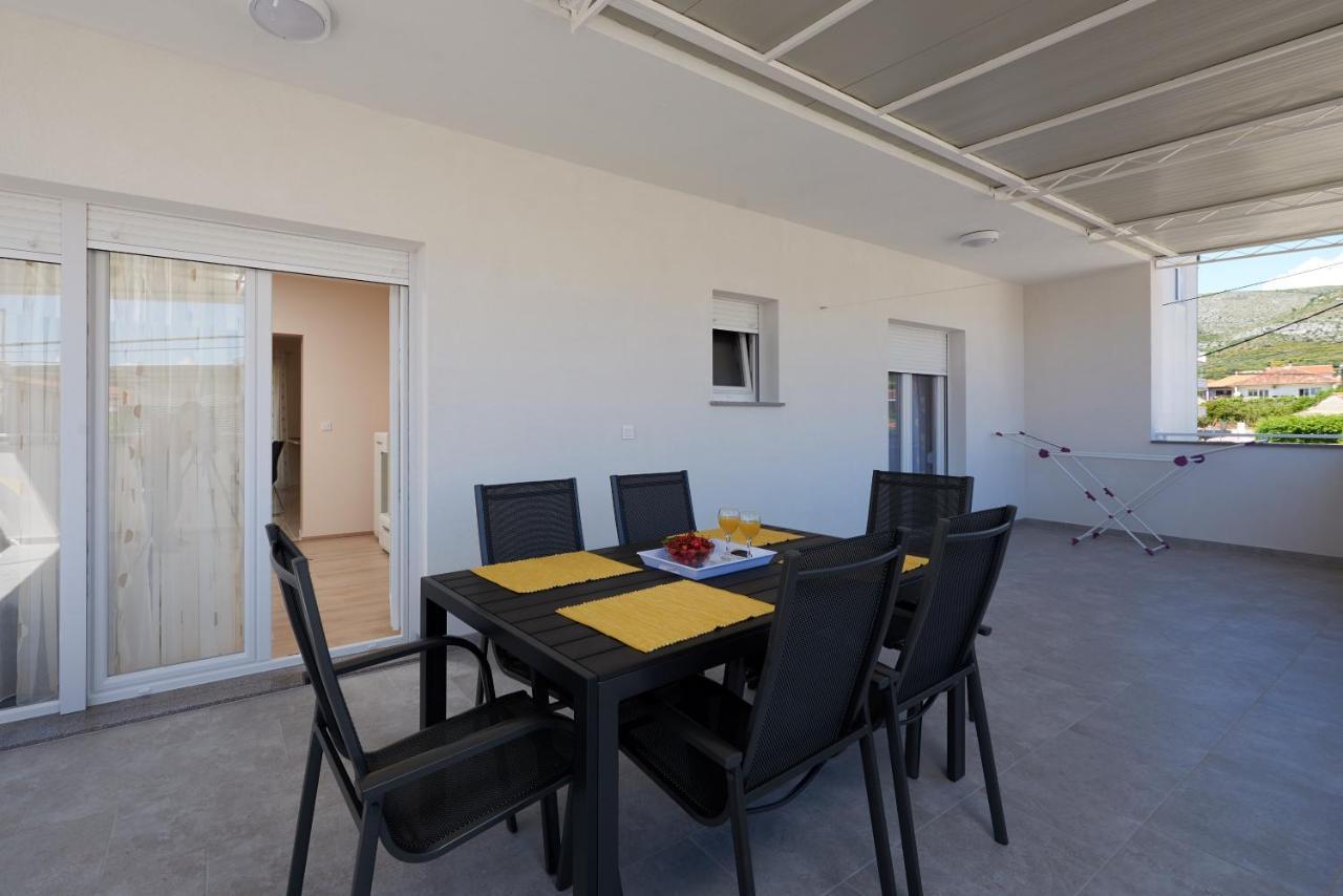 Apartman TIM Trogir Bagian luar foto