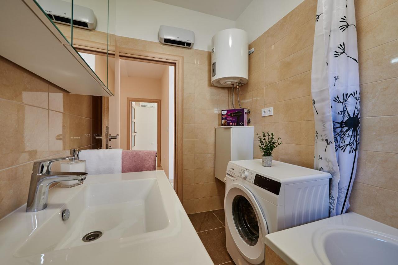 Apartman TIM Trogir Bagian luar foto