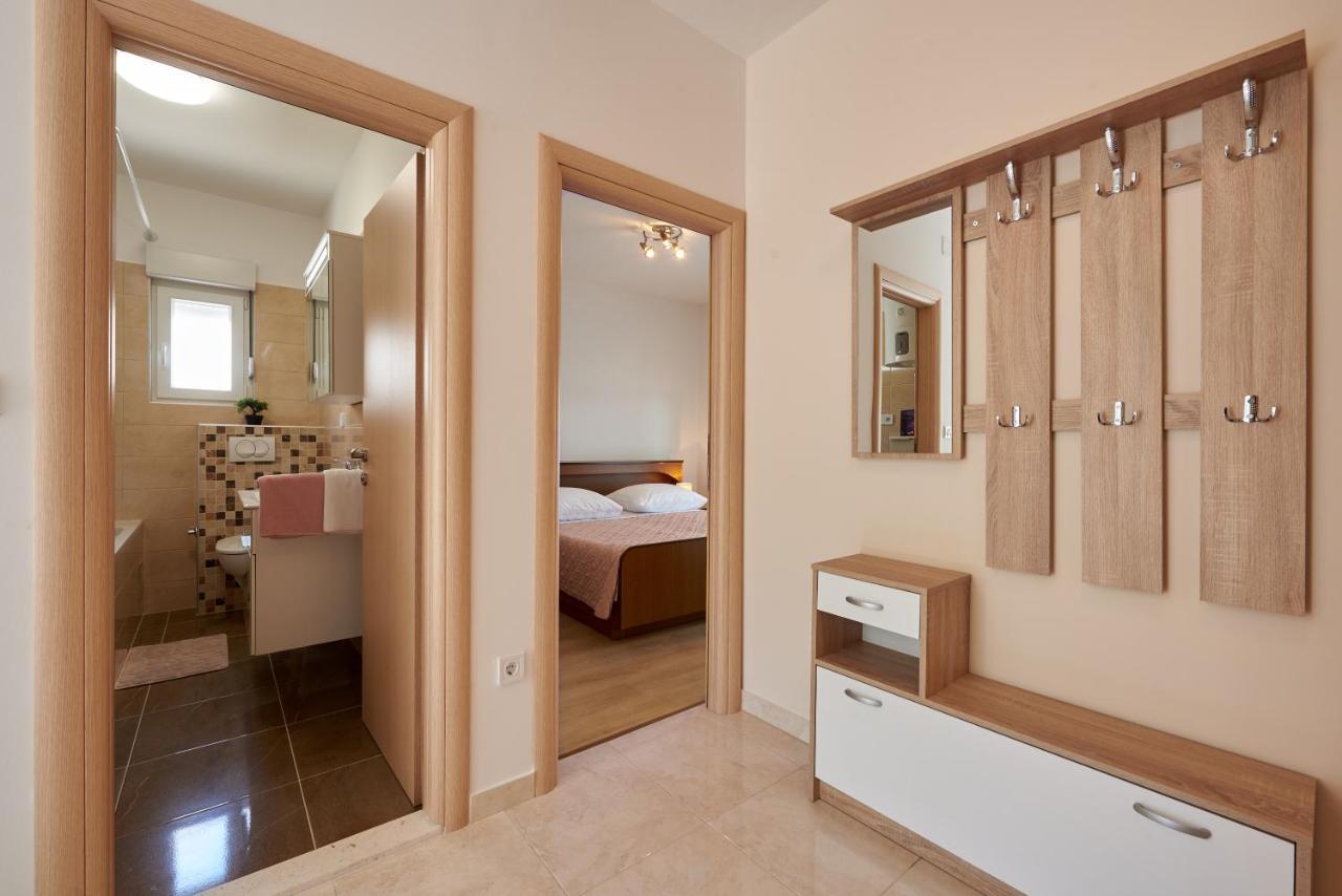 Apartman TIM Trogir Bagian luar foto